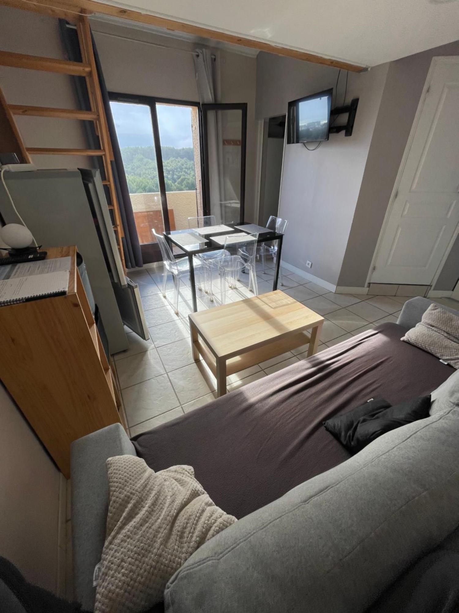Appartement St Pierre La Mer Saint-Pierre-la-Mer  Exterior foto